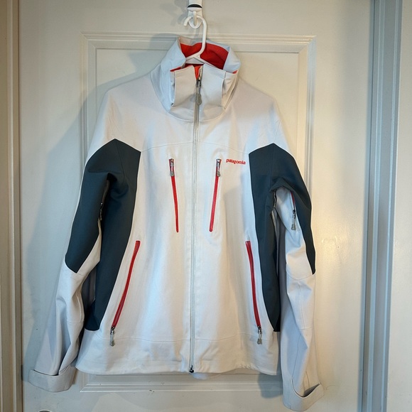 Patagonia Powder Bowl Insulated Lt Grey/Drk Grey Red Trim Gortex Jacket,Medium - Picture 11 of 11
